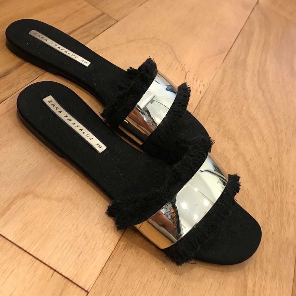 Zara Flats